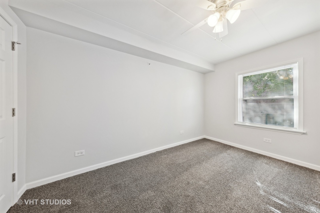 515 N Cass Avenue - Photo 15