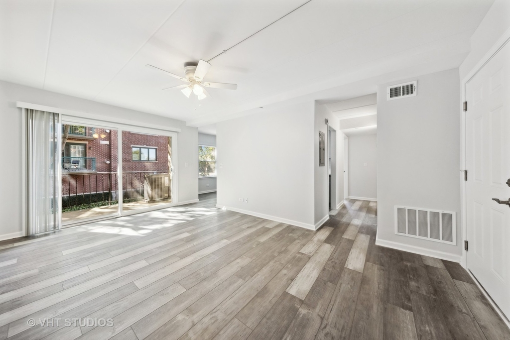 515 N Cass Avenue - Photo 2