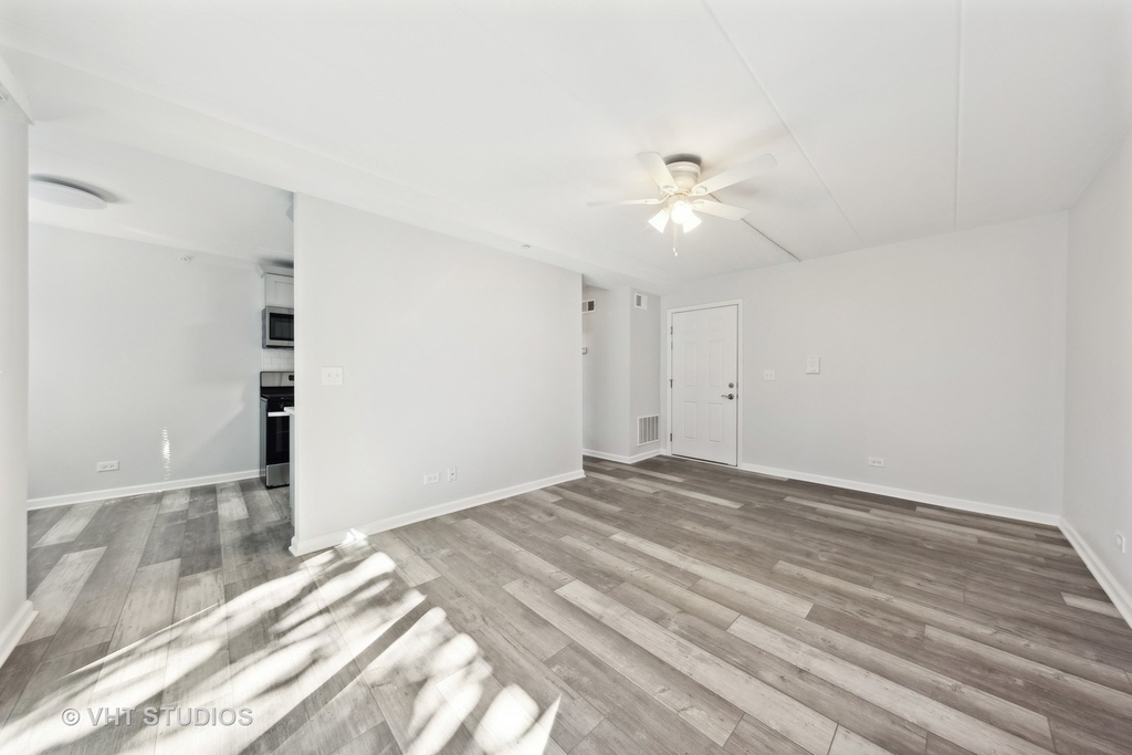 515 N Cass Avenue - Photo 3