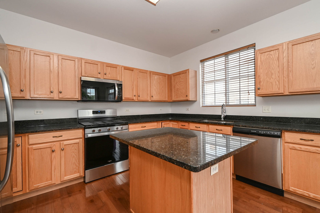 35 Thomas Court - Photo 8