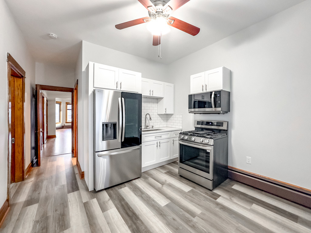 3422 W Mclean Avenue - Photo 1