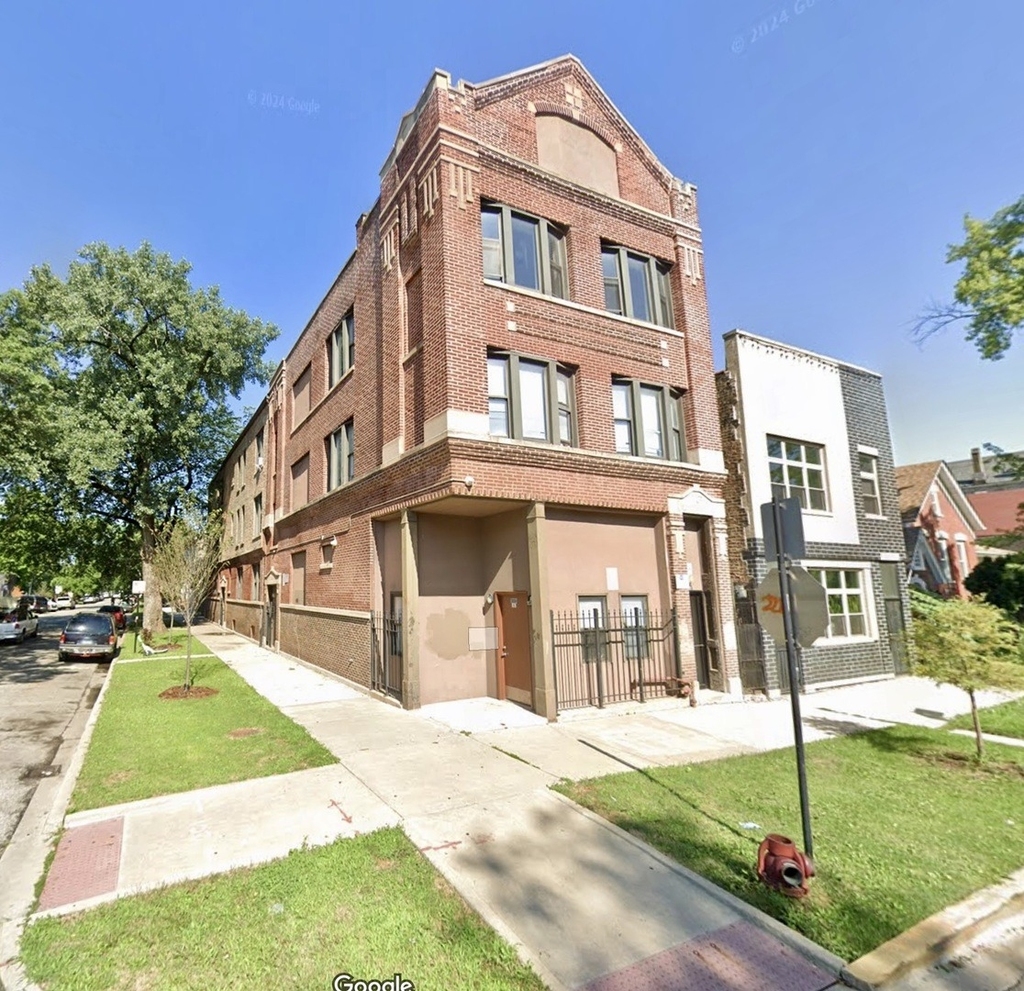 3008 W 23rd Street - Photo 0