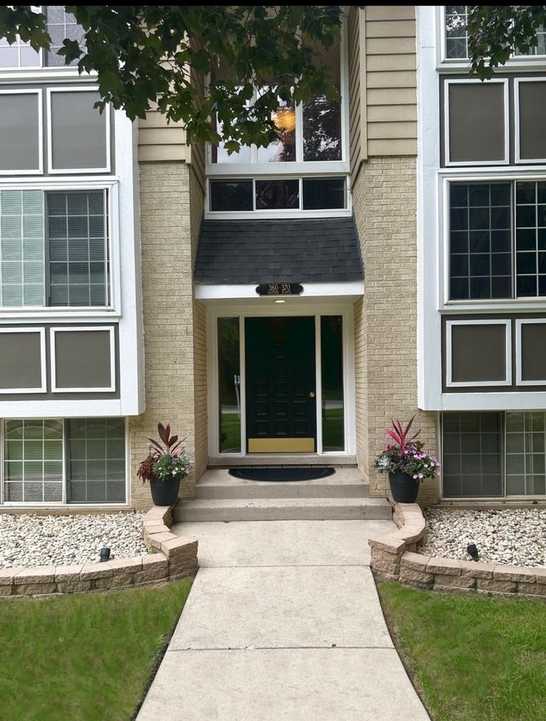 370 Eastern Avenue - Photo 12