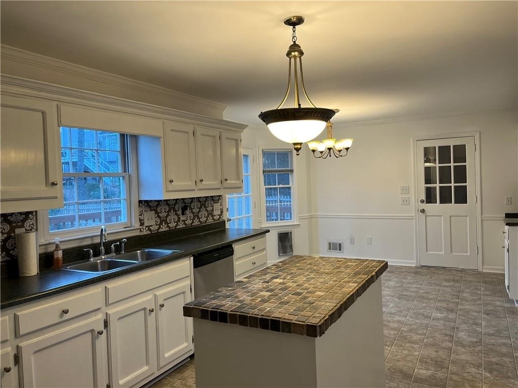 1190 Haverhill Trail - Photo 3