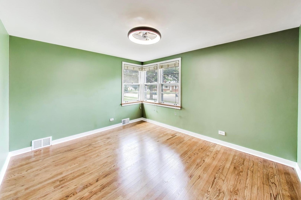 679 S Spring Road - Photo 9