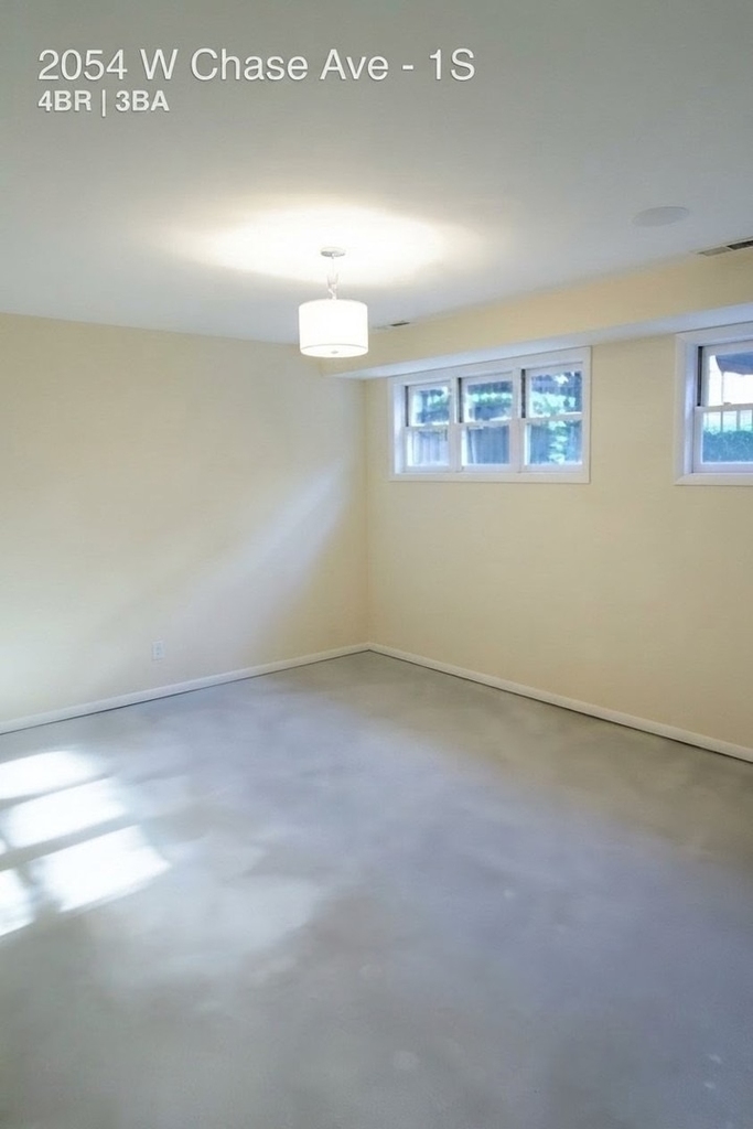 2054 W Chase Avenue - Photo 10