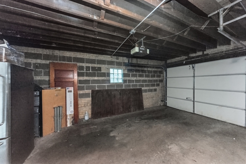 954 W Cuyler Avenue - Photo 16
