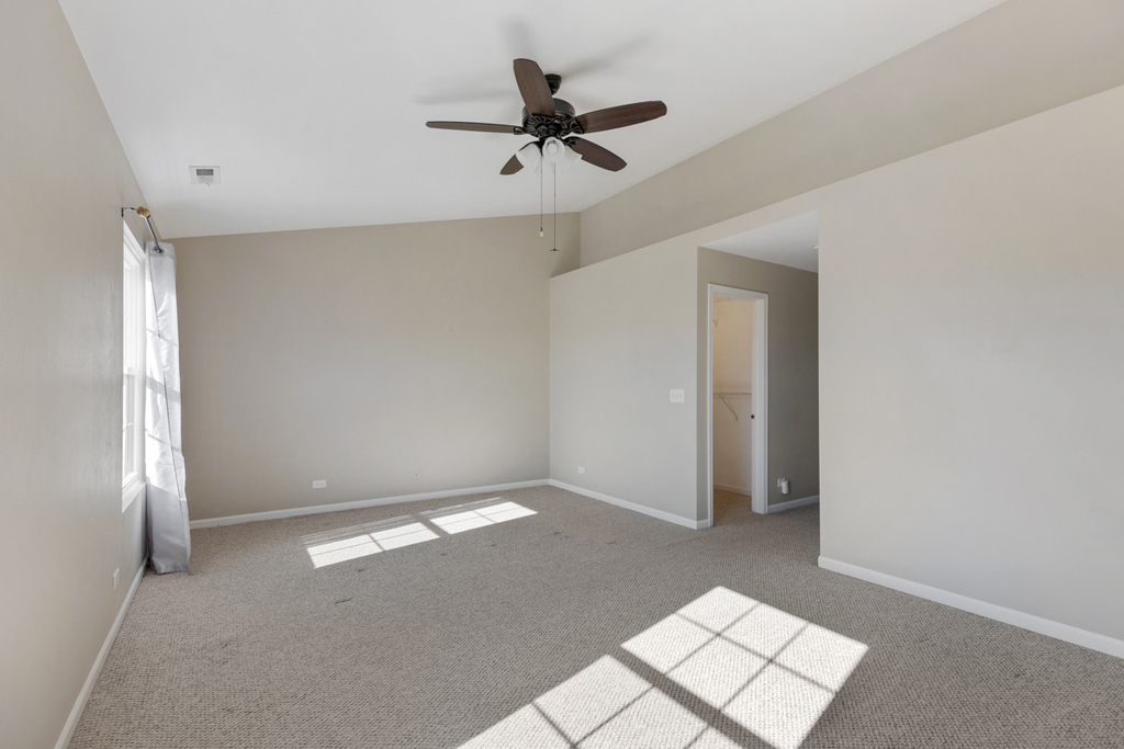 1638 Fredericksburg Lane - Photo 13
