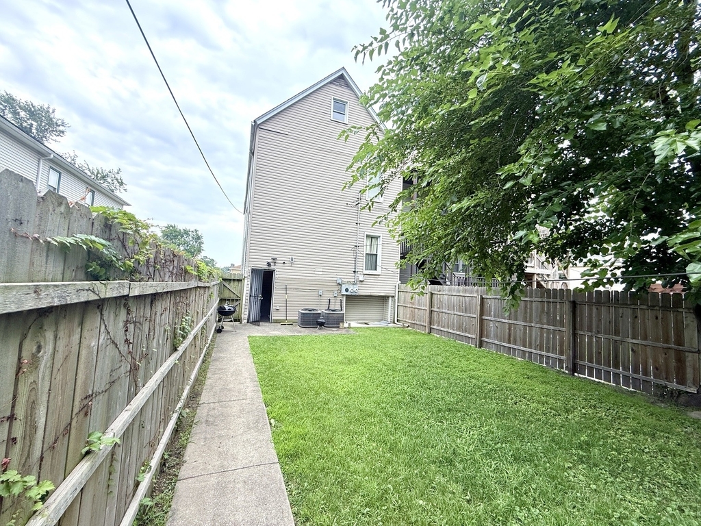 3008 E 81st Street - Photo 22