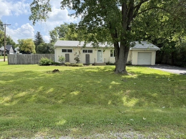 1927 Stoddard Avenue - Photo 0