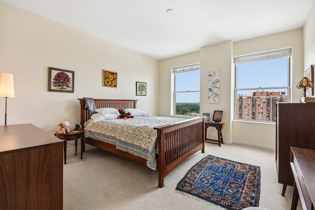 77 S Evergreen Avenue - Photo 14