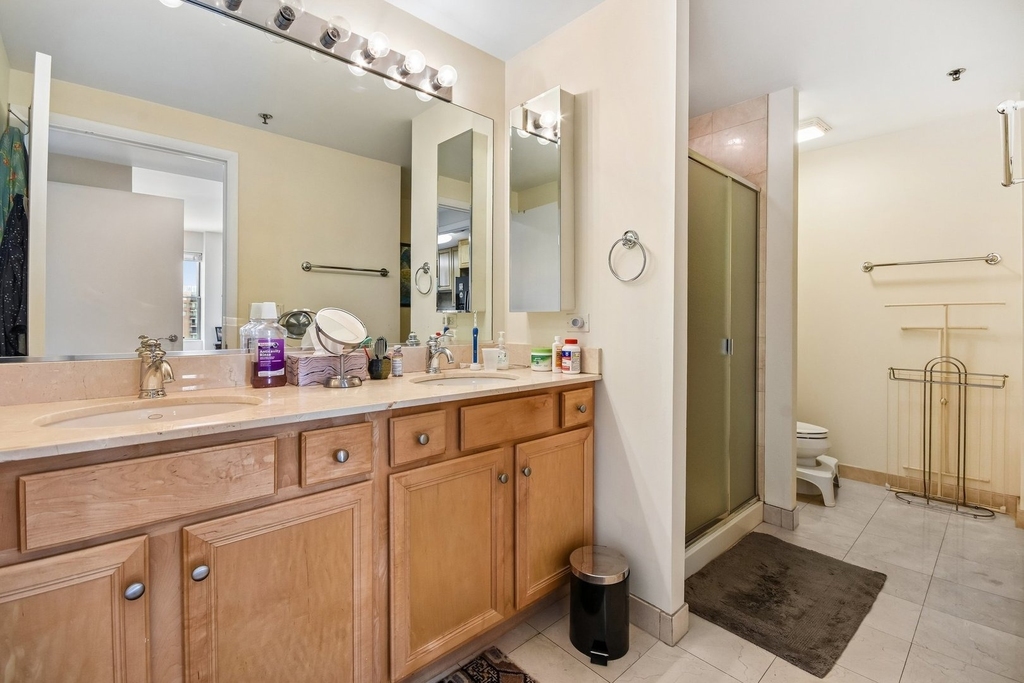 77 S Evergreen Avenue - Photo 12