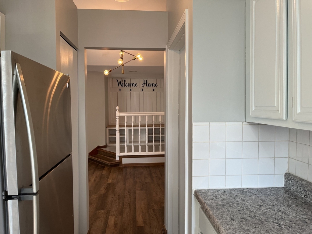 978 Benedetti Drive - Photo 6