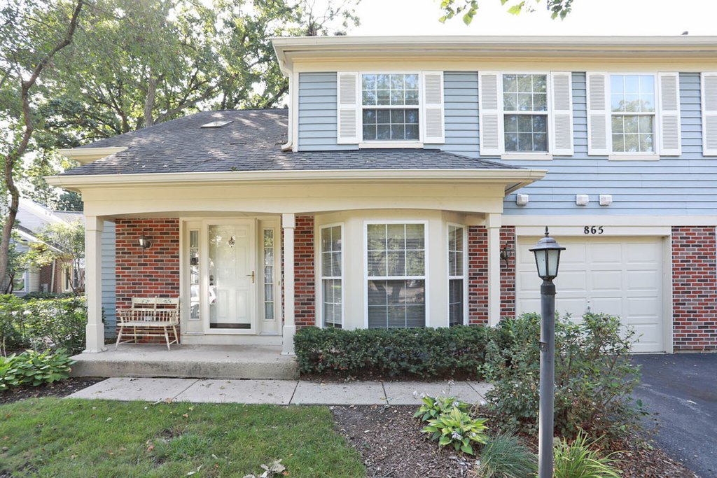 865 N Shady Oaks Drive - Photo 1