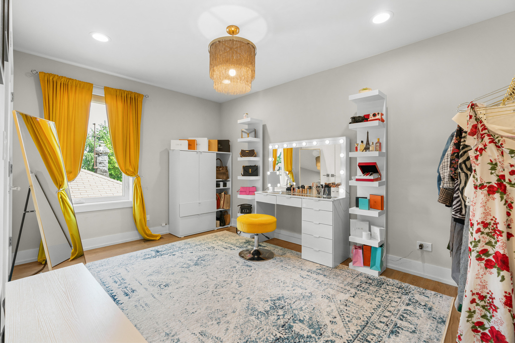 5047 W Winnemac Avenue - Photo 27