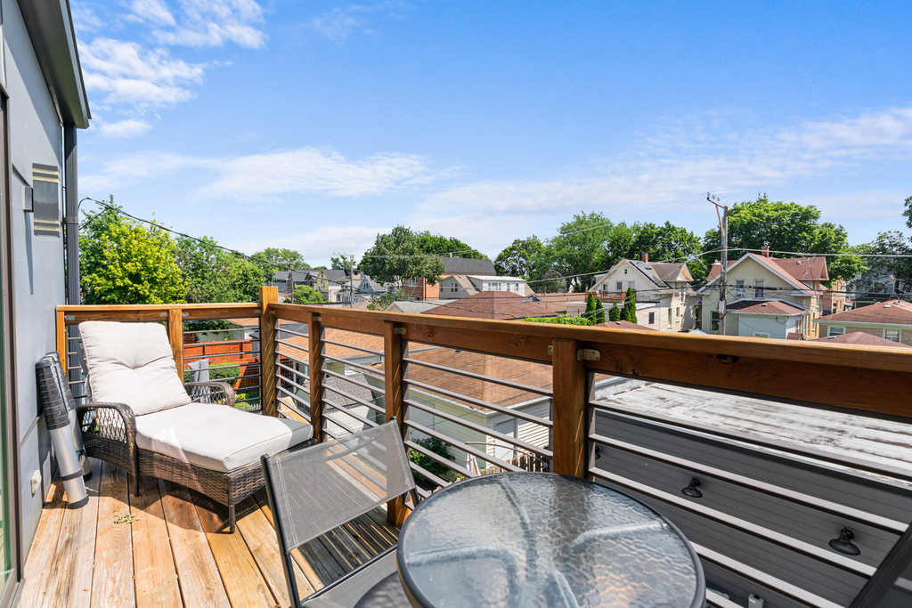 5047 W Winnemac Avenue - Photo 25