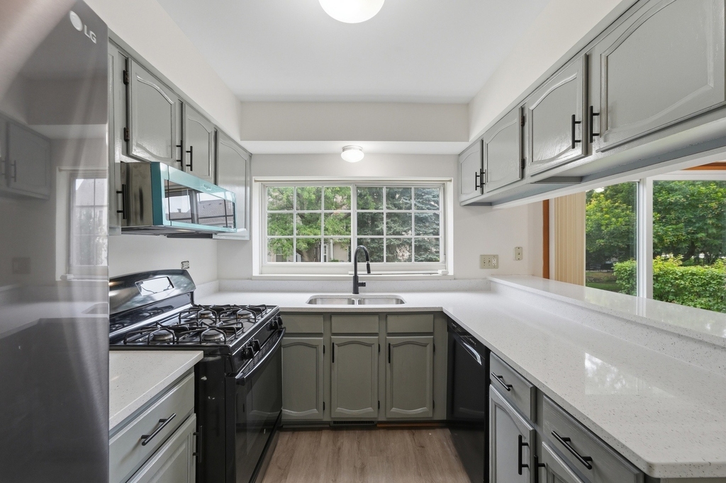 1404 W Sapphire Drive - Photo 6