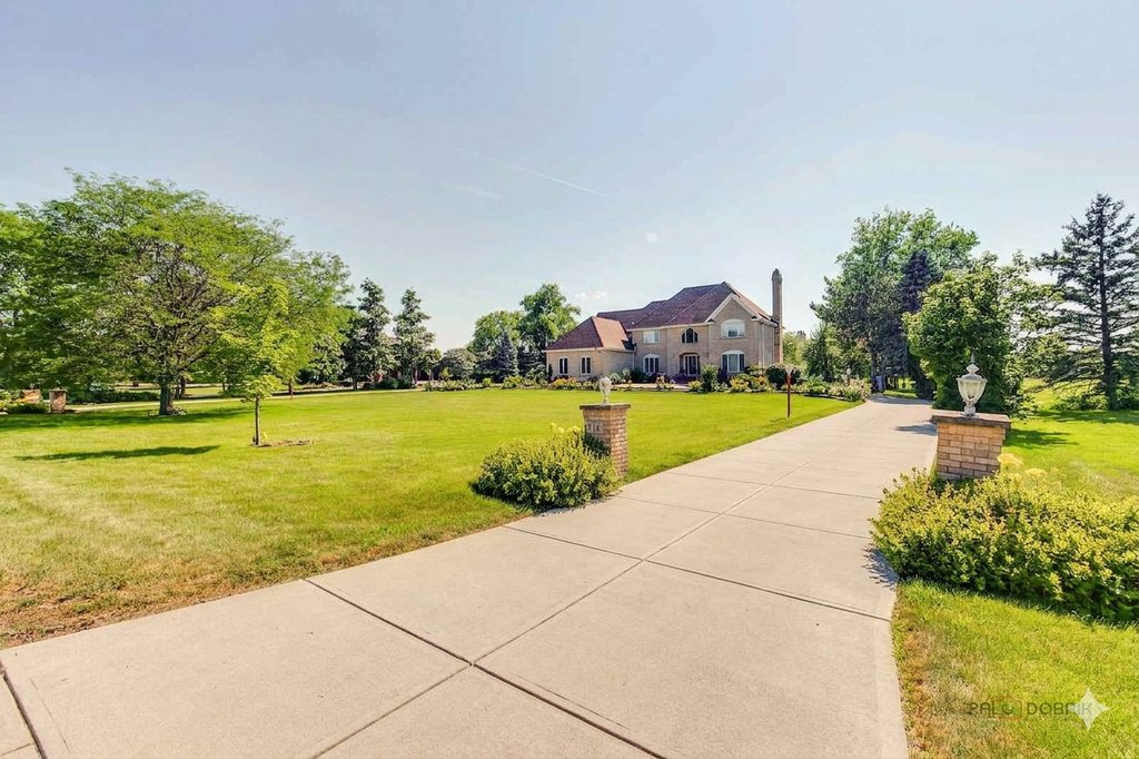 14 Pentwater Drive - Photo 32