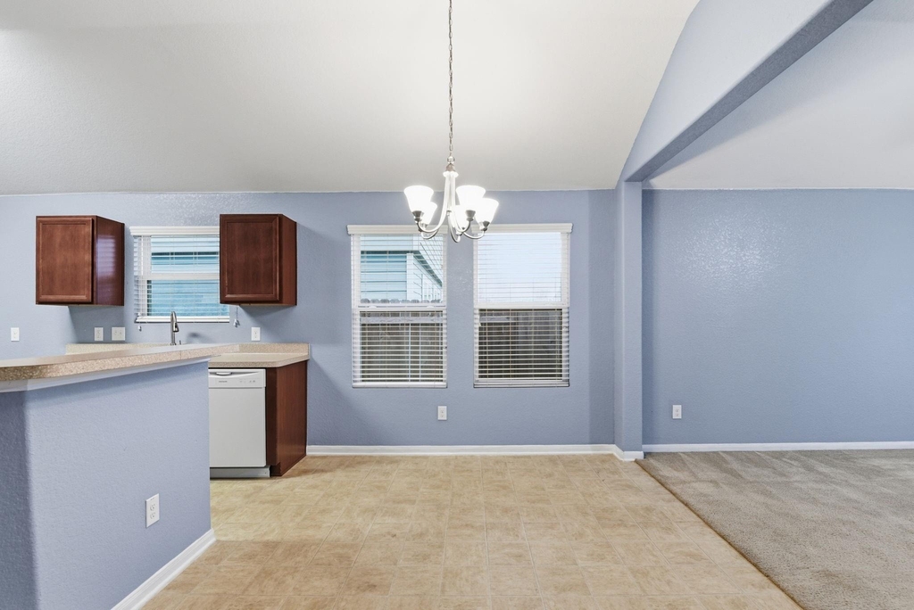 16763 N Blue Jay Lane N - Photo 6