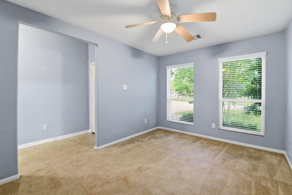 16763 N Blue Jay Lane N - Photo 10