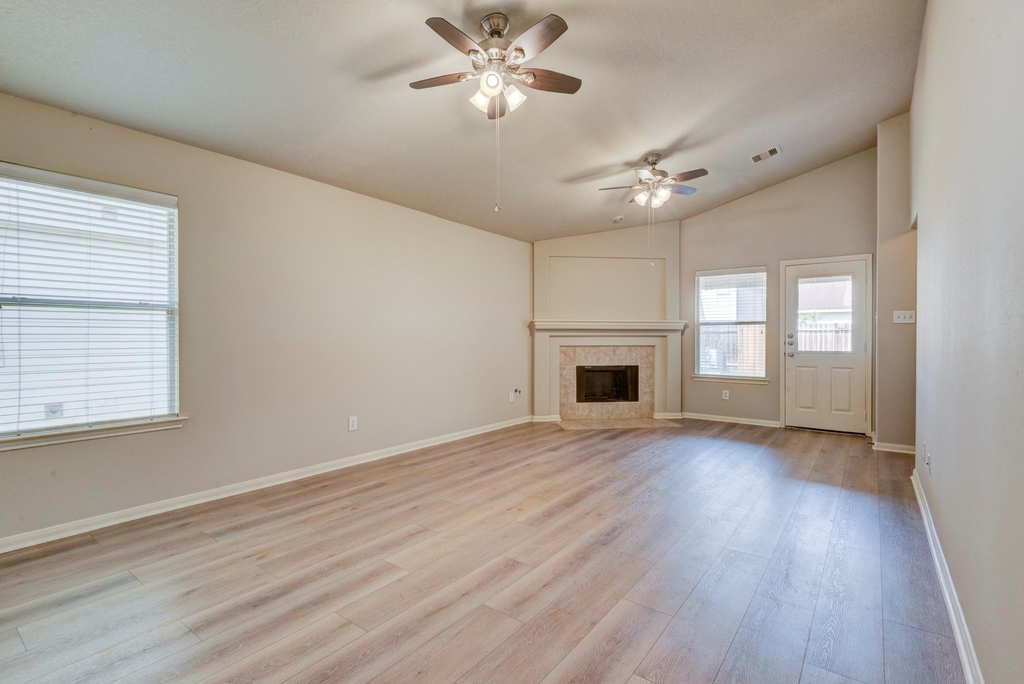 21507 Siros Isle Drive - Photo 14