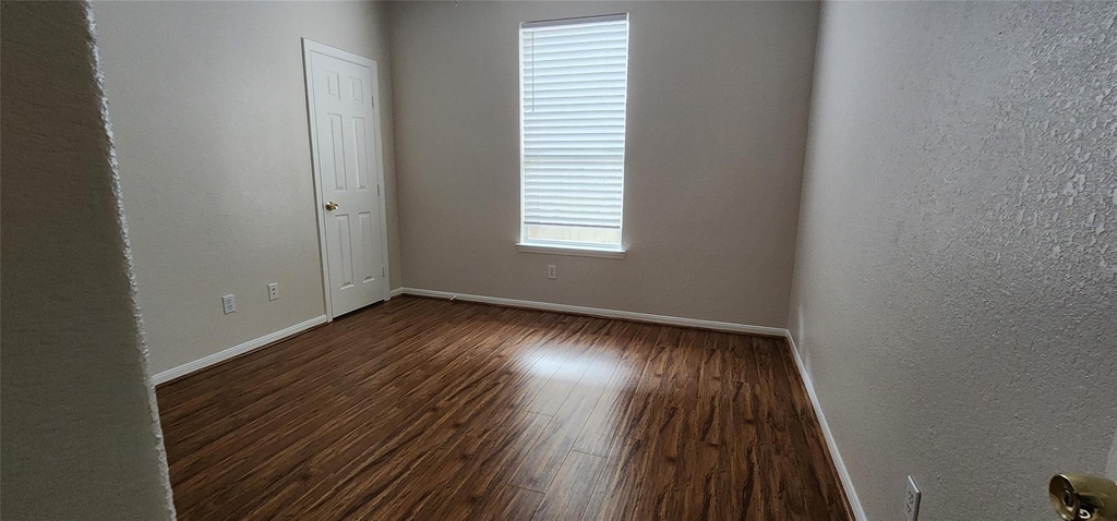 9710 Fieldbloom Lane - Photo 7