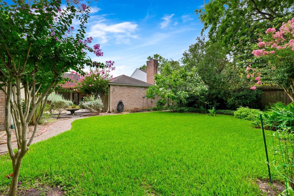 12210 Ravenmoor Drive - Photo 31