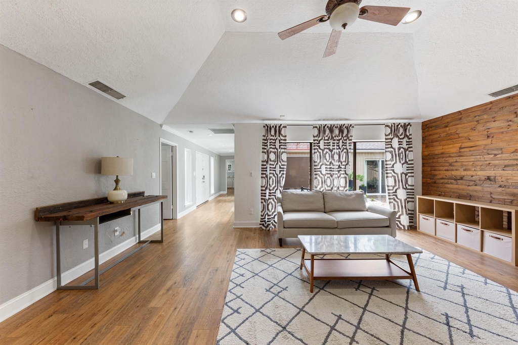 12210 Ravenmoor Drive - Photo 12