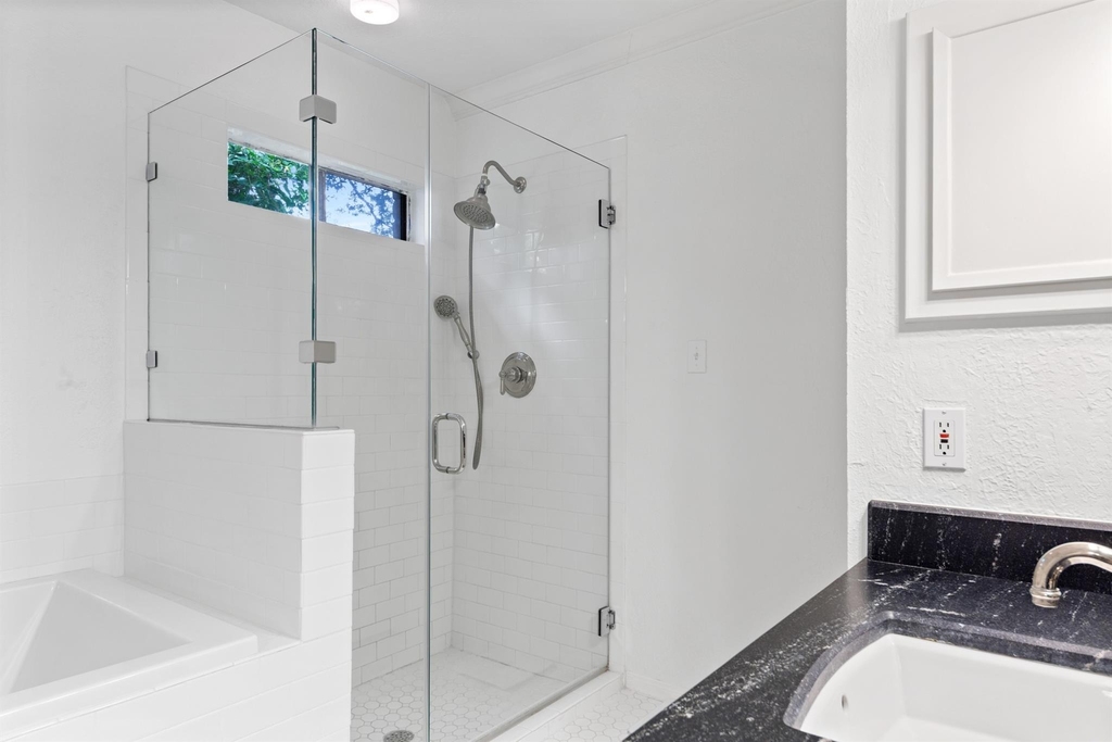12210 Ravenmoor Drive - Photo 22