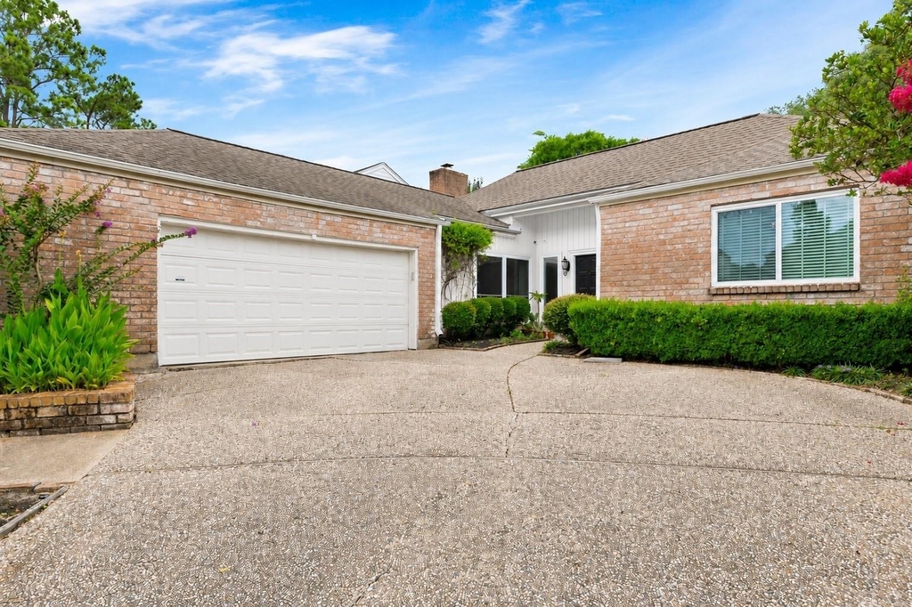 12210 Ravenmoor Drive - Photo 3