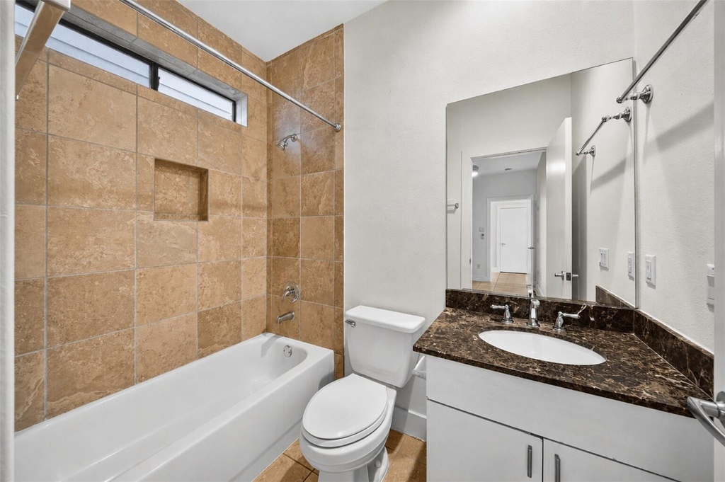 4106 Spencer Street - Photo 24