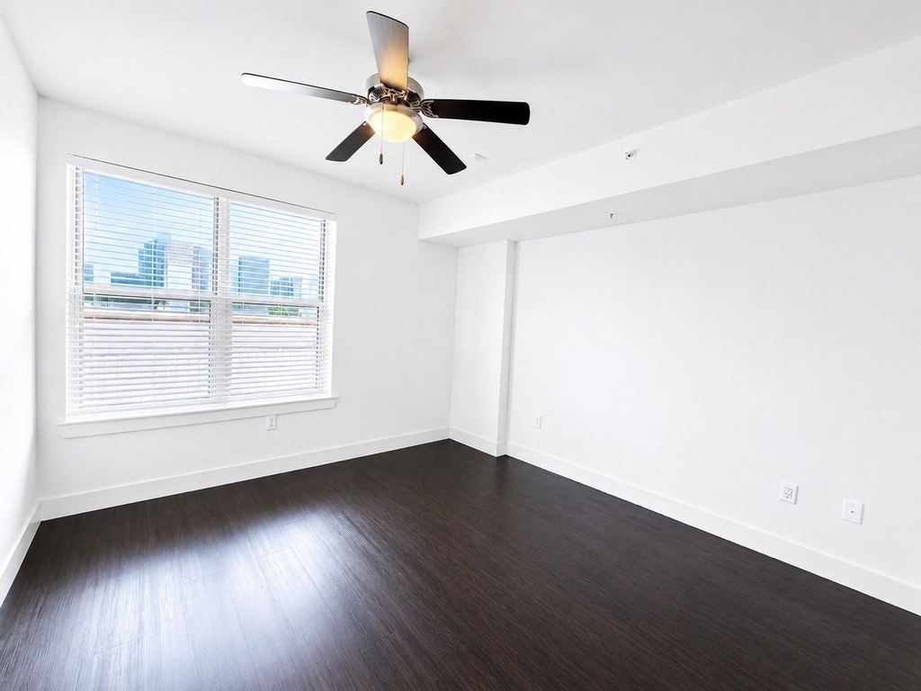 3120 Smith Street - Photo 11