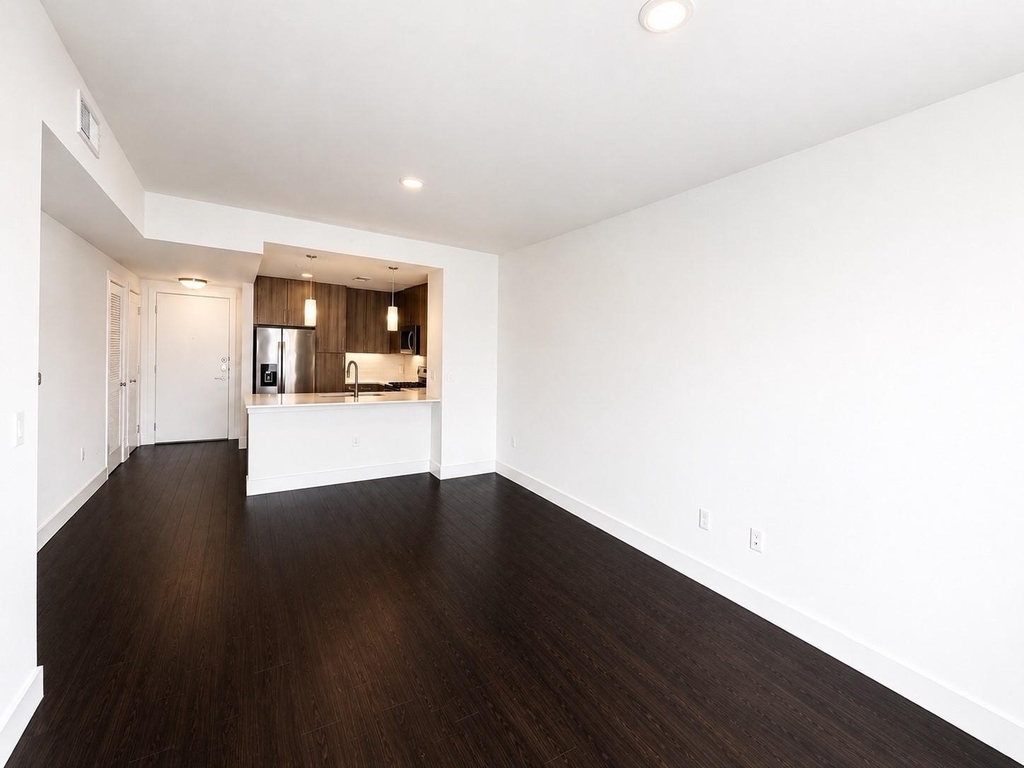 3120 Smith Street - Photo 2