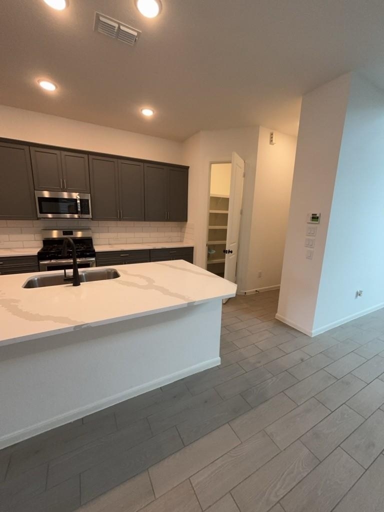 1542 Park Path Drive - Photo 3