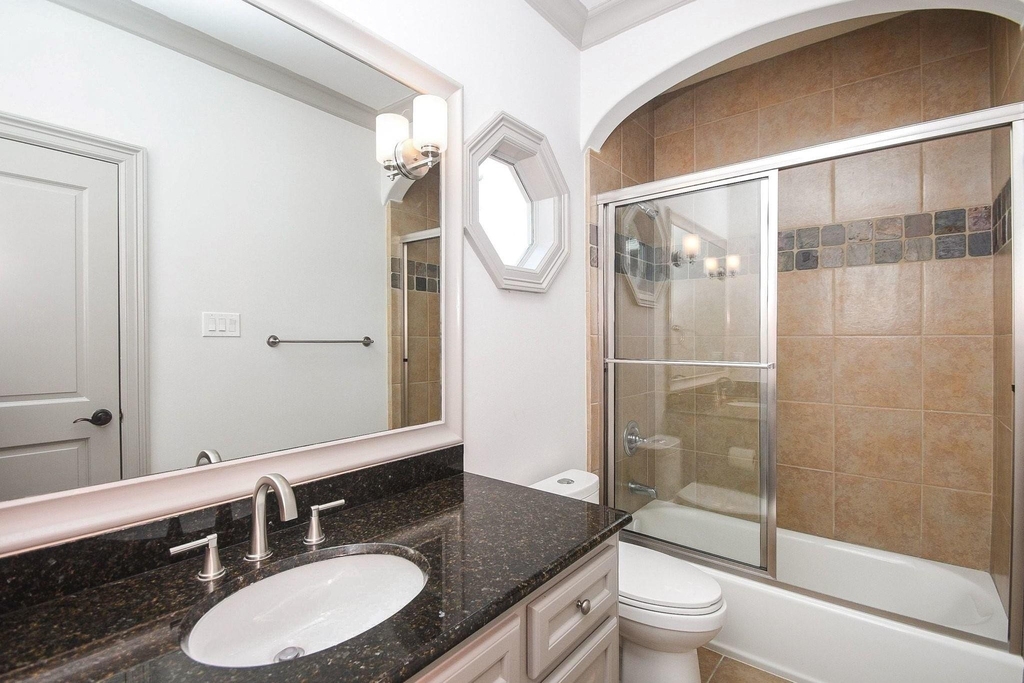 2702 Tudor Manor - Photo 39