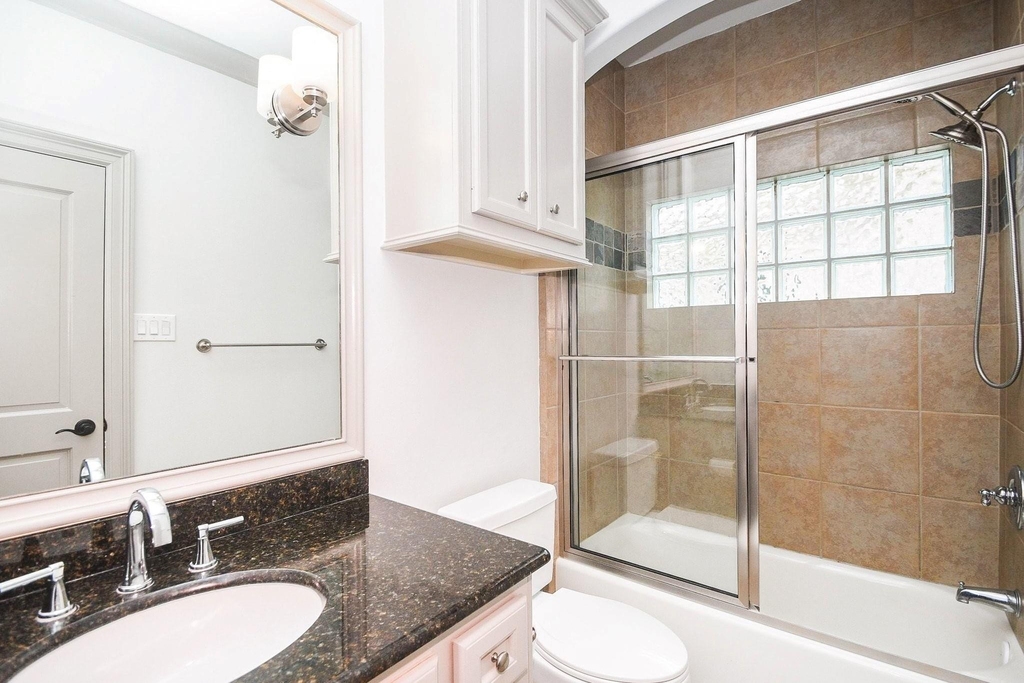 2702 Tudor Manor - Photo 35