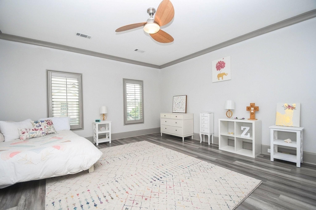 2702 Tudor Manor - Photo 31