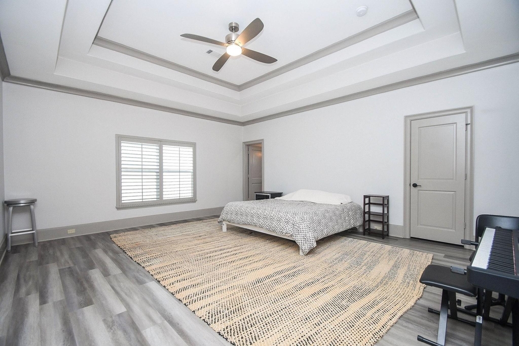 2702 Tudor Manor - Photo 36