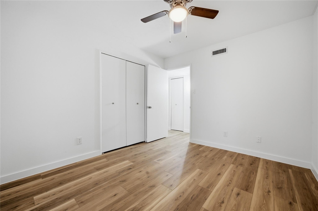 2126 Quail Valley East Drive - Photo 7