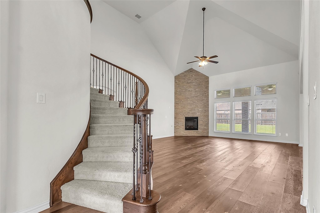 1209 Rogers Parkway - Photo 5