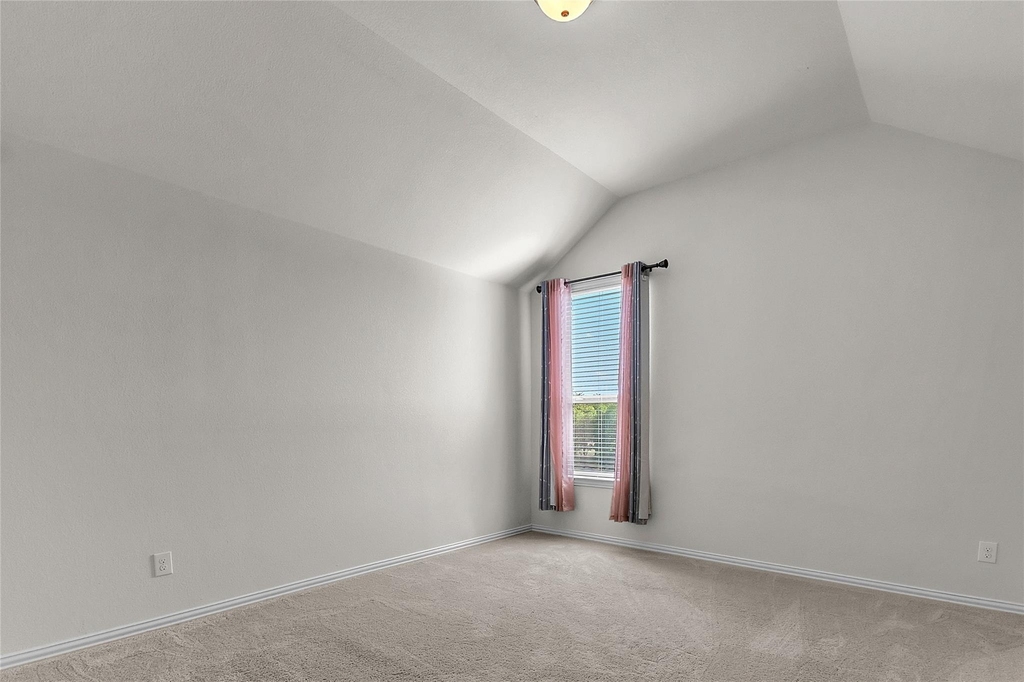 1209 Rogers Parkway - Photo 33