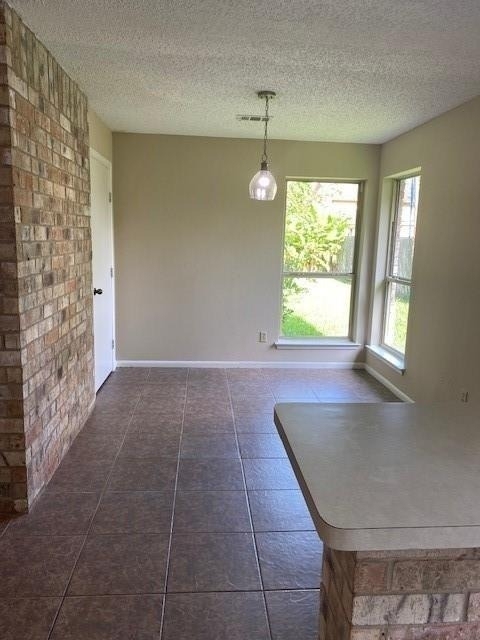 523 Gleneagles Drive - Photo 4