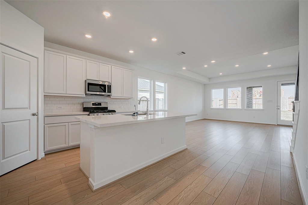 1127 Sugar Drive - Photo 10