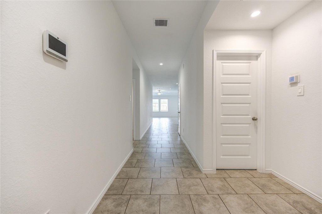 7547 Cattle Walker Court - Photo 2