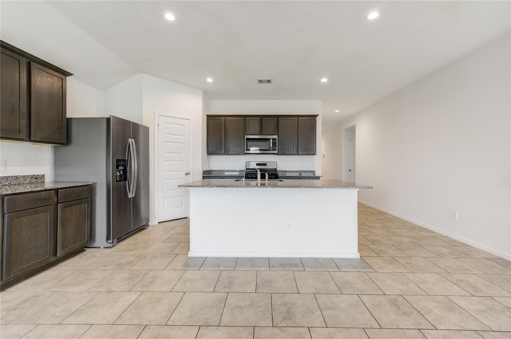 7547 Cattle Walker Court - Photo 6