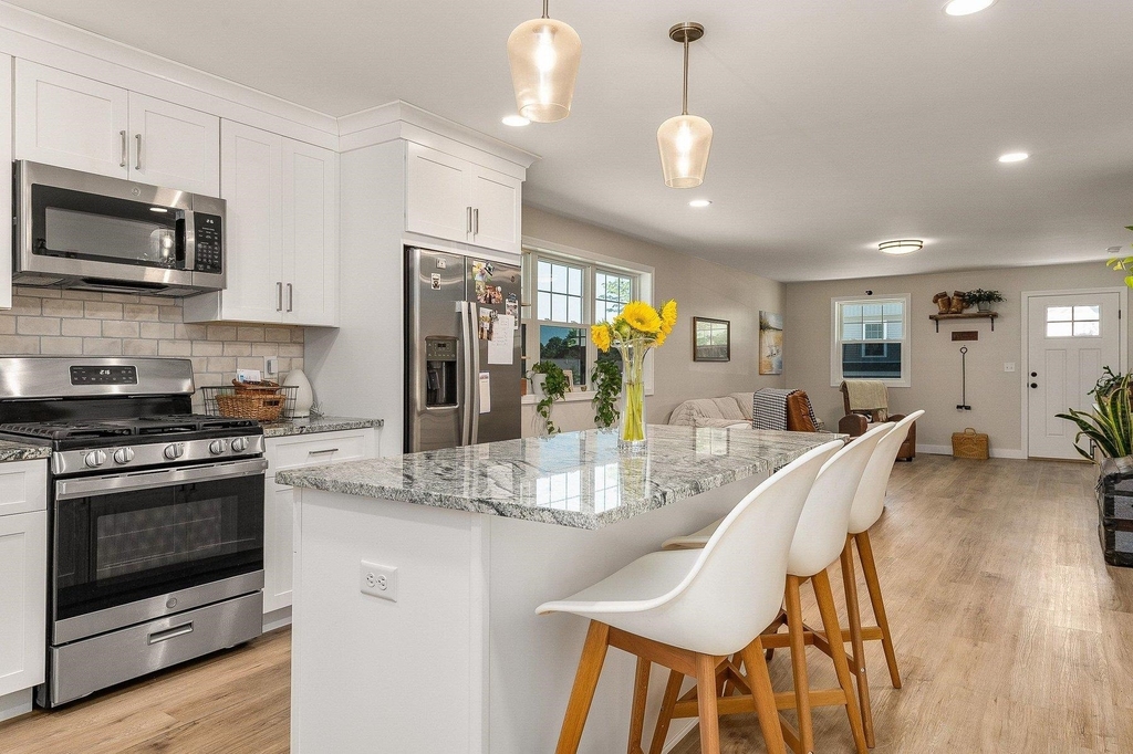 30 Copley - Photo 11