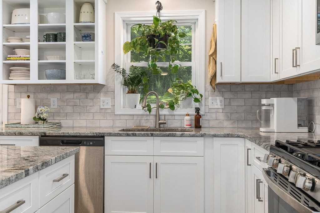 30 Copley - Photo 10