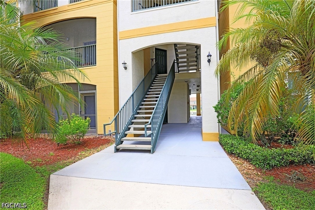 11540 Villa Grand - Photo 1