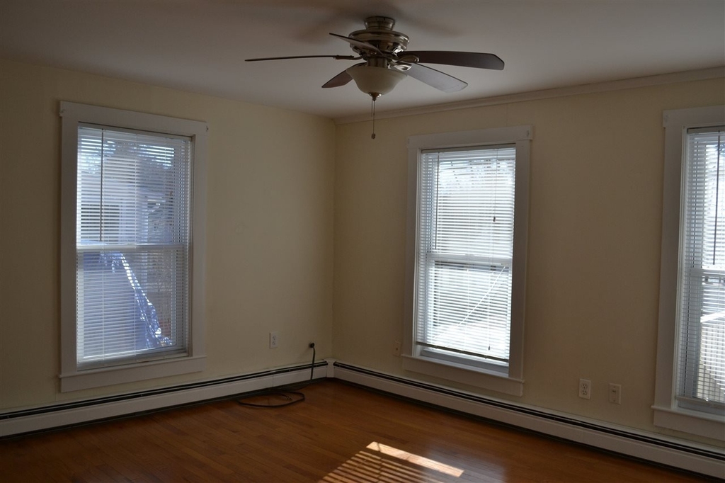 182 Main - Photo 6