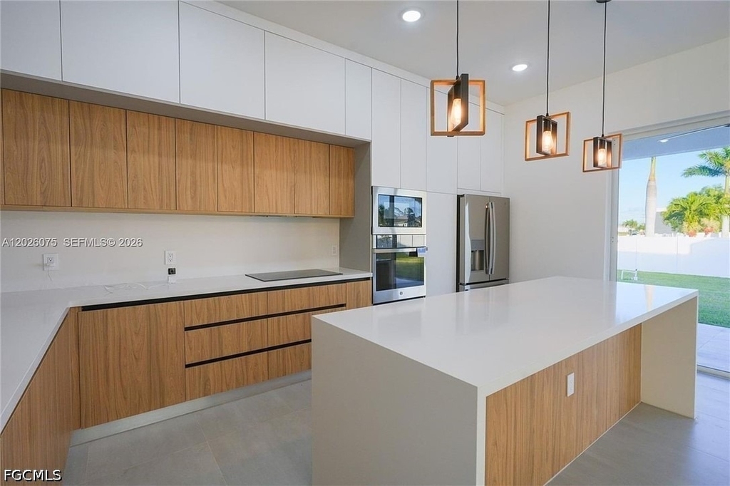 5 Sw 26th Place - Photo 2